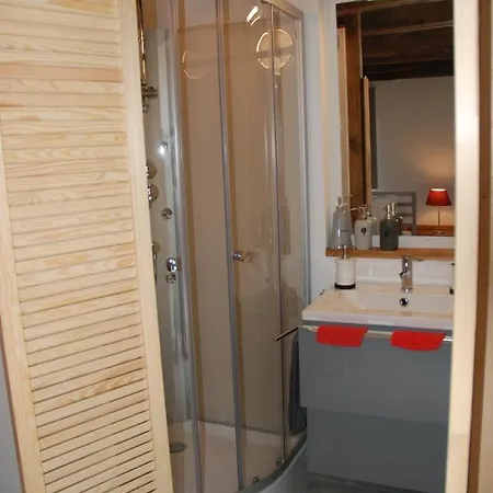 Le Courtil فندق مبيت وإفطار Dohan