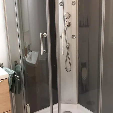 ベッド・アンド・ブレックファスト Le Courtil