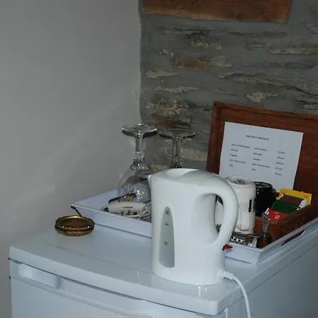 Le Courtil Bed & Breakfast *