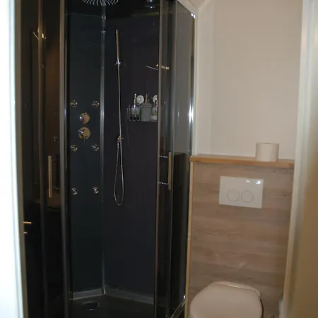 ベッド・アンド・ブレックファスト Le Courtil 3*